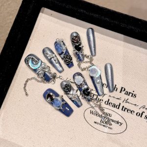 Blue & Silver Gothic Chain Nail Art